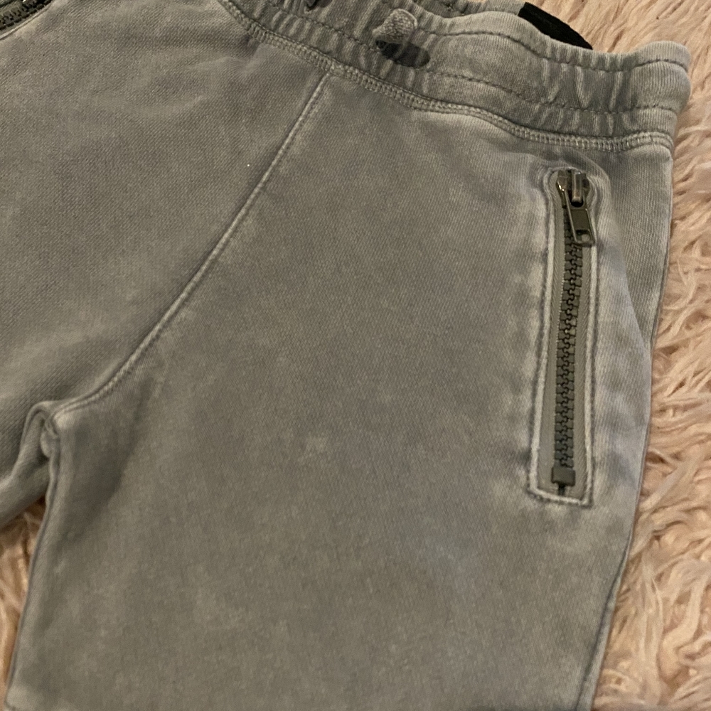 Joggers - Picture 4 of 12